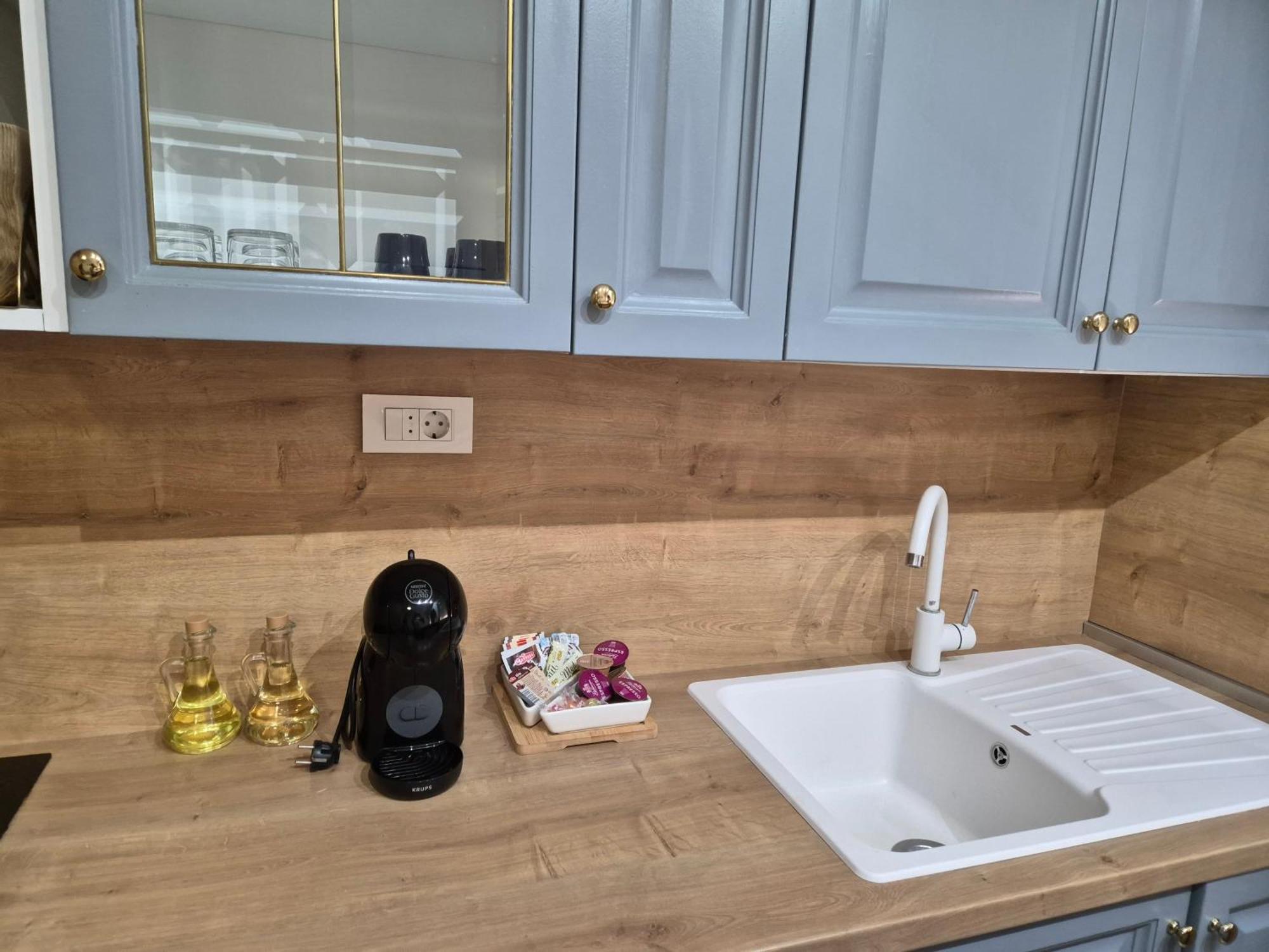 Apartma Milaroza *